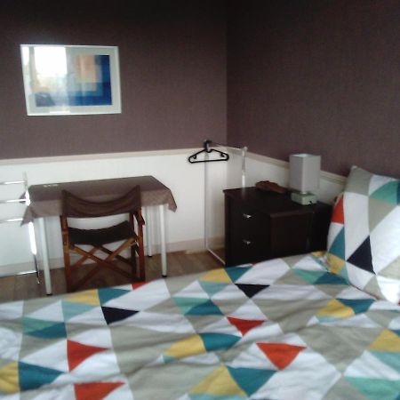 Ferienwohnung Les Couesnons Pontorson Exterior foto