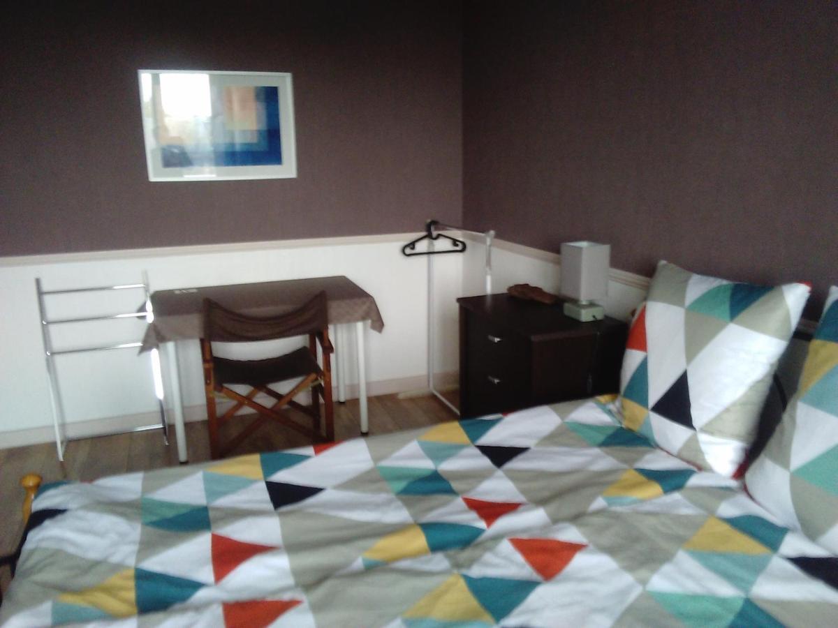 Ferienwohnung Les Couesnons Pontorson Exterior foto